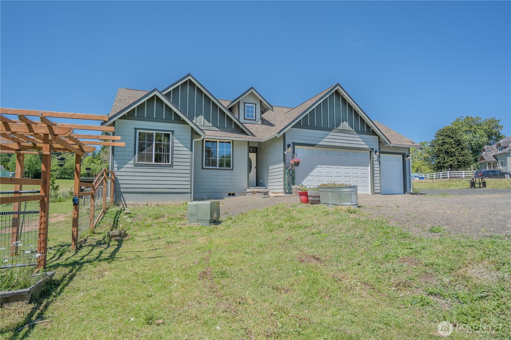 116 Gershick Road Silver Creek, WA 98585 - Photo 2 of 33