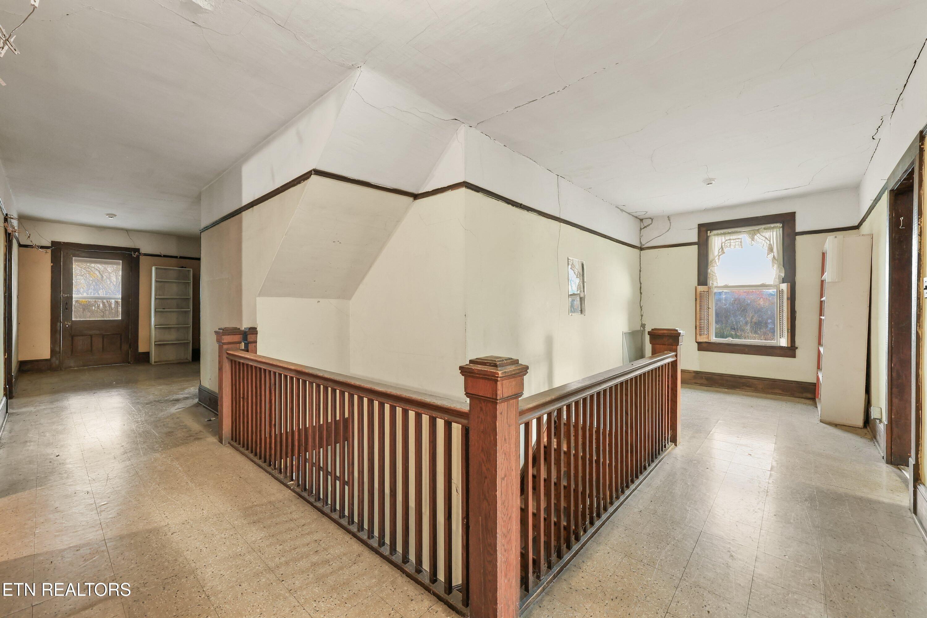 1305 Big Springs Road Maryville, TN 37801 - Photo 11 of 21 1305 Big Springs Rd15