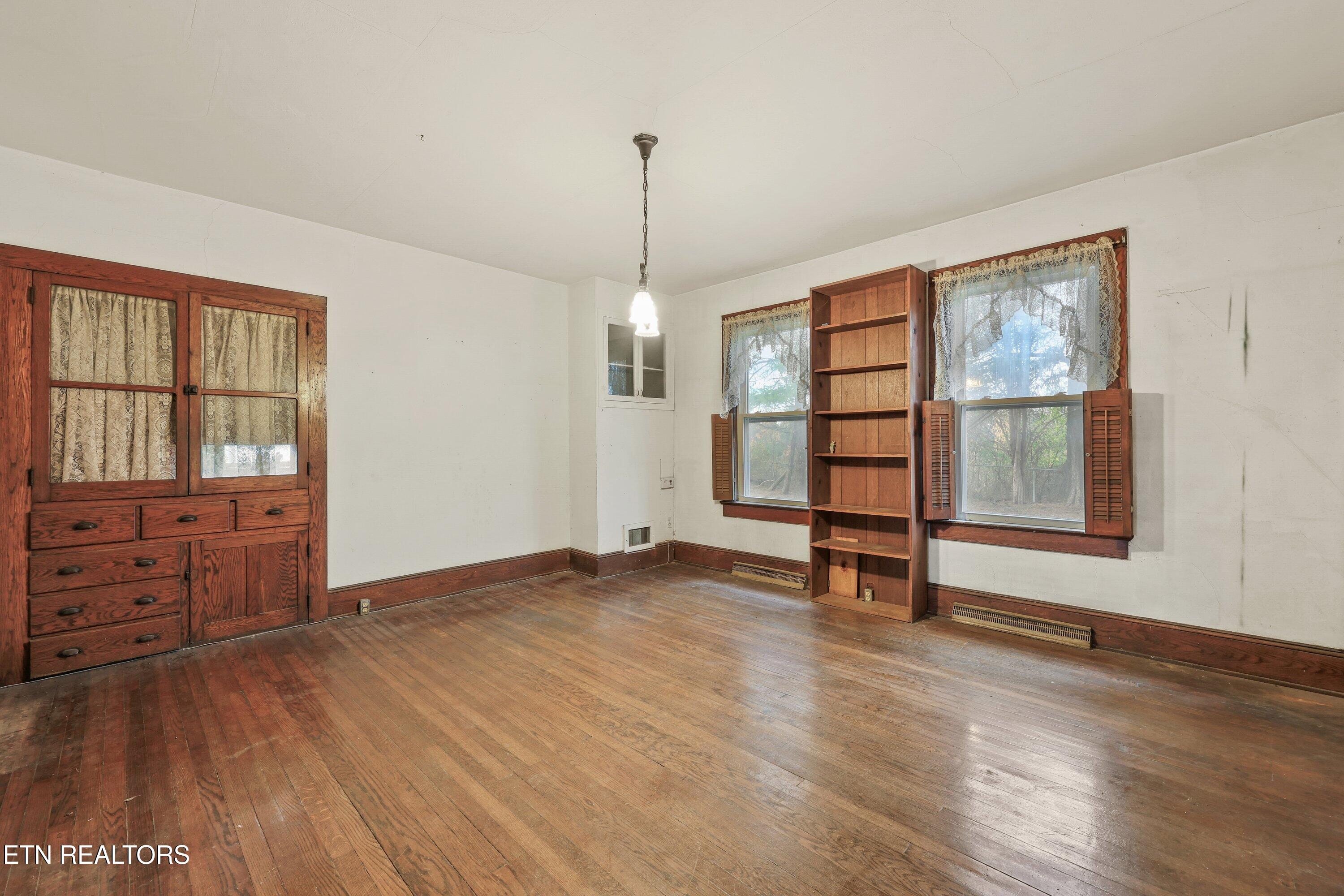 1305 Big Springs Road Maryville, TN 37801 - Photo 7 of 21 1305 Big Springs Rd09