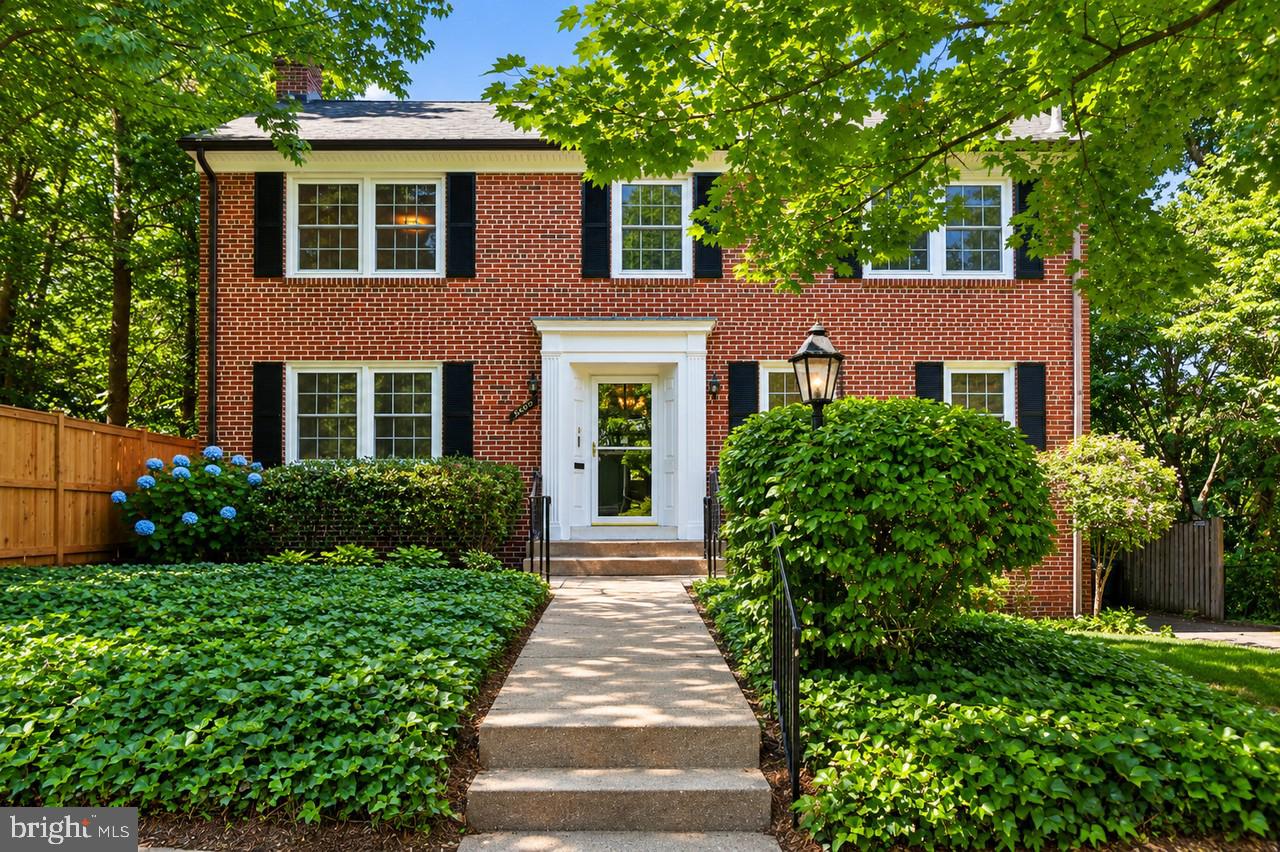 3633 Appleton Street Northwest Washington, DC 20008 - Photo 1 of 41 Welcome to 3633 Appleton St NW!