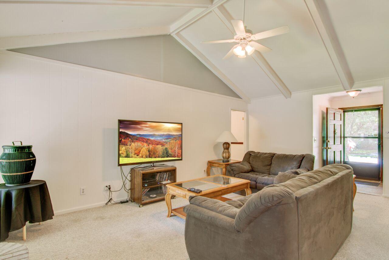 187 Tall Pines Road Ladson, SC 29456 - Photo 8 of 31 8
