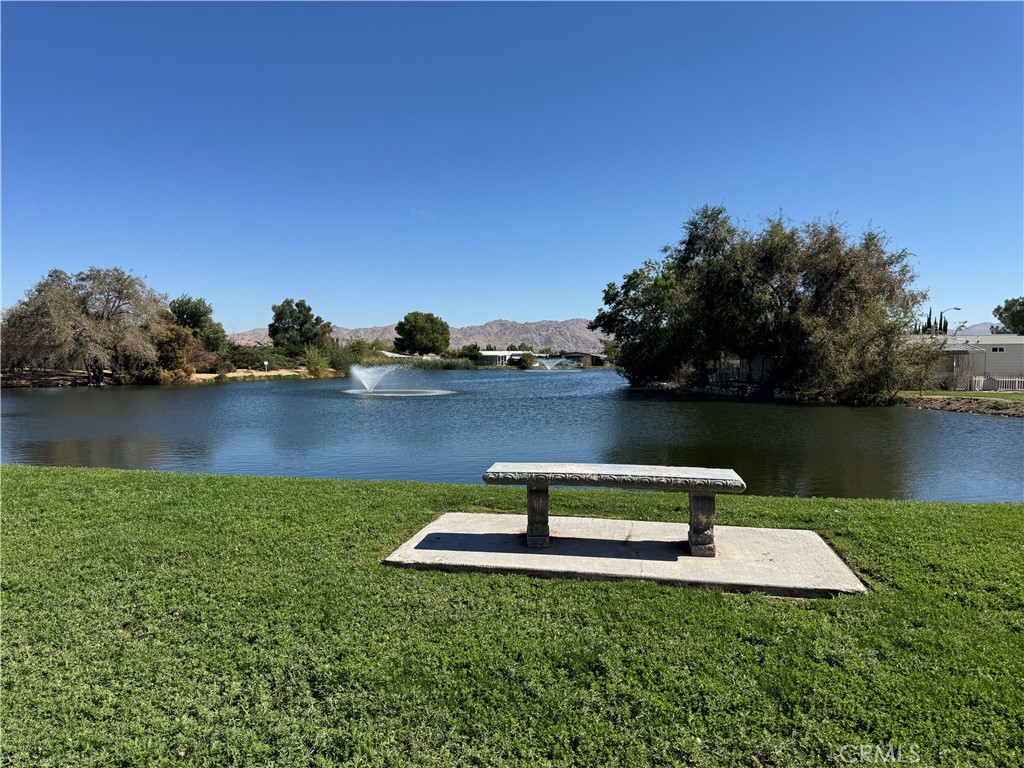 20683 Waalew Road, Unit B79 Apple Valley, CA 92307 - Photo 23 of 23 a park view with a bench