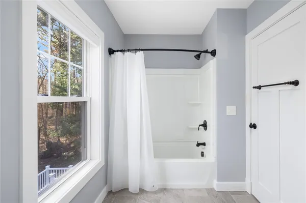 $535,000 | 30 Tiffany Road, Coventry, RI 02816