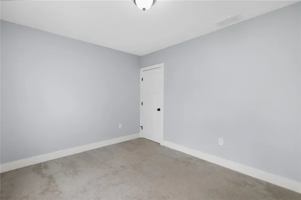 $535,000 | 30 Tiffany Road, Coventry, RI 02816