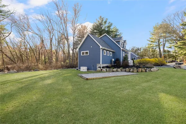 $535,000 | 30 Tiffany Road, Coventry, RI 02816