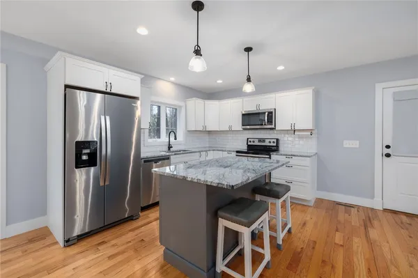 $535,000 | 30 Tiffany Road, Coventry, RI 02816