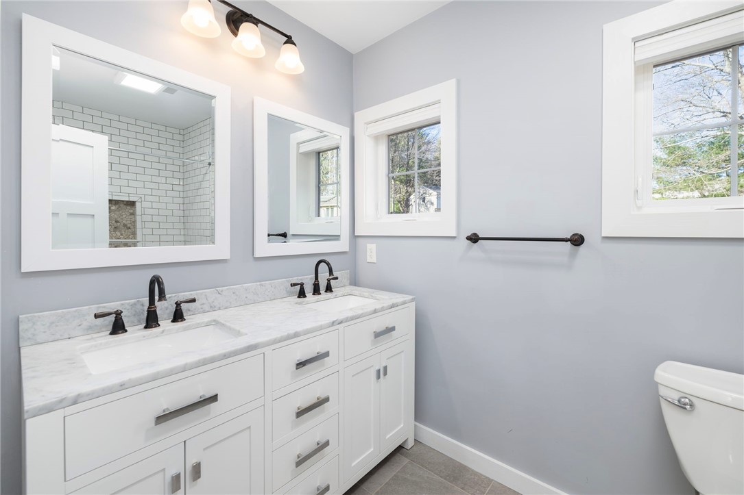 30 Tiffany Road Coventry, RI 02816 - Photo 9 of 50