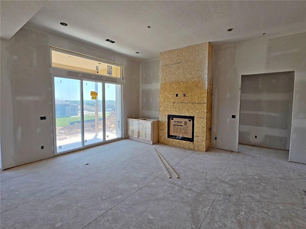 11235 South Gleason Road Olathe, KS 66061 - Photo 5 of 16