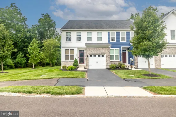 $590,000 | 401 Wynstone Court, Colmar, PA 18915