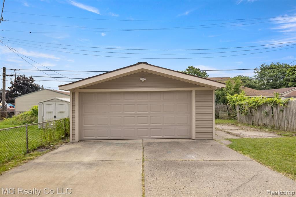 18540 Ruth Street Melvindale, MI 48122 - Photo 25 of 29