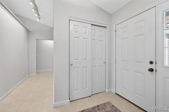 $429,900 | 940 Hampshire Heath Drive, Dardenne Prairie, MO 63368