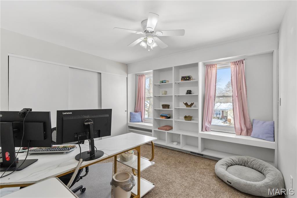 706 Eagle Brooke Drive Ballwin, MO 63021 - Photo 12 of 17