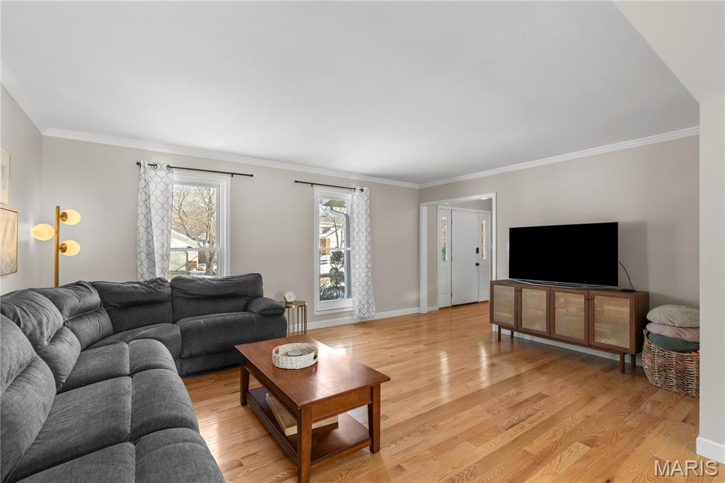 706 Eagle Brooke Drive Ballwin, MO 63021 - Photo 4 of 17