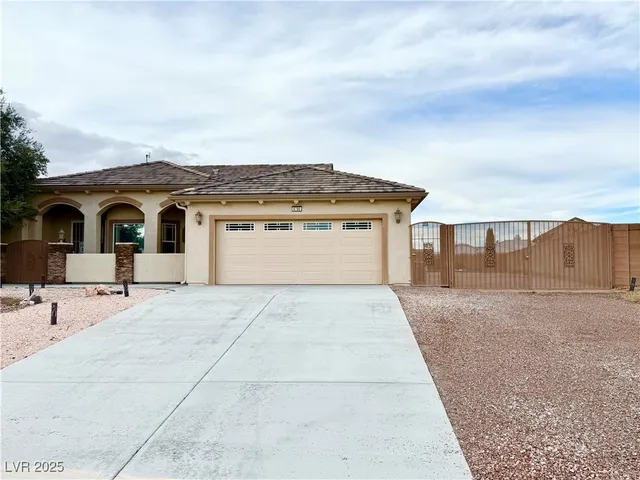 $2,300 | 6780 Sandpebble Street, Pahrump, NV 89061