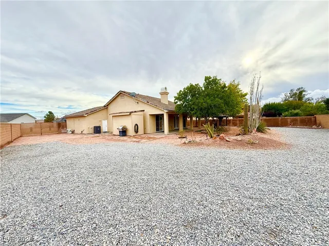 $2,300 | 6780 Sandpebble Street, Pahrump, NV 89061