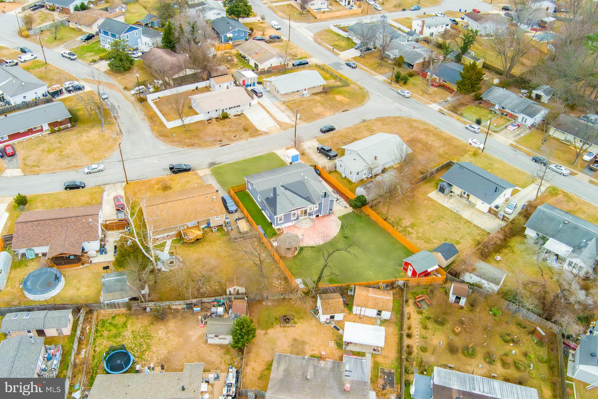 903 Wingfield Road Woodbridge, VA 22191 - Photo 12 of 85 Virtual landscaping (grass added)