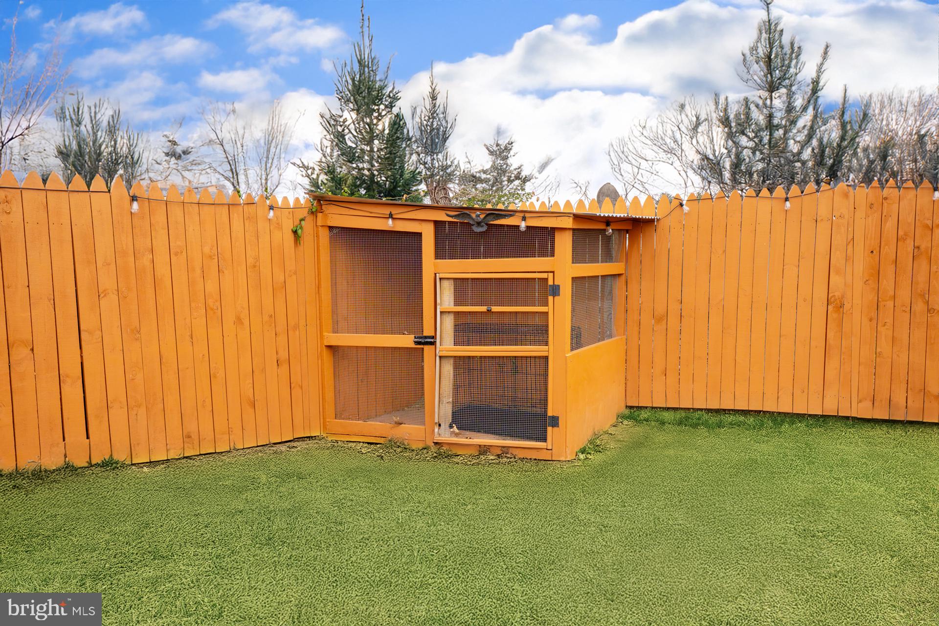 903 Wingfield Road Woodbridge, VA 22191 - Photo 7 of 85 Virtual landscaping (grass added)