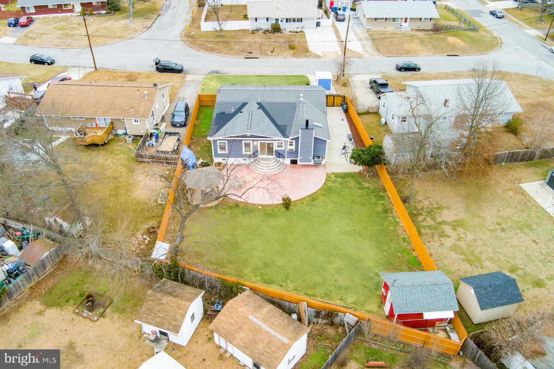 903 Wingfield Road Woodbridge, VA 22191 - Photo 10 of 85 Virtual landscaping (grass added)