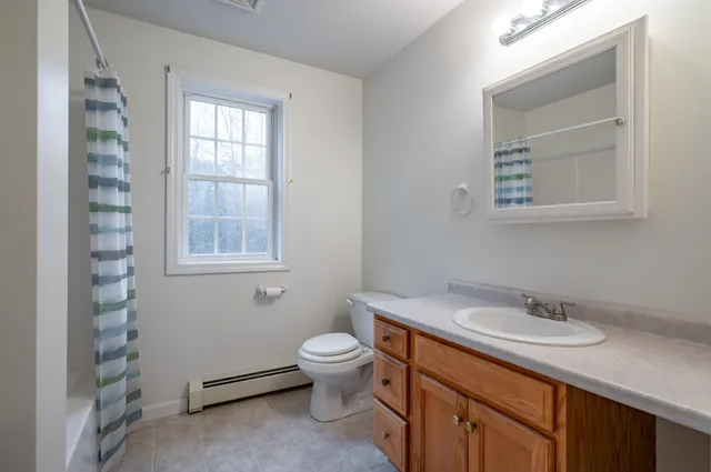 $600,000 | 55 Sweet Hill Road, Plaistow, NH 03865