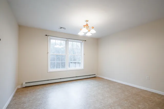 $600,000 | 55 Sweet Hill Road, Plaistow, NH 03865