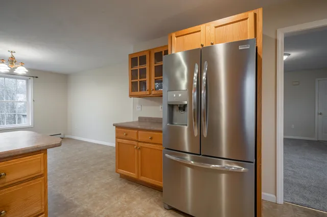 $600,000 | 55 Sweet Hill Road, Plaistow, NH 03865