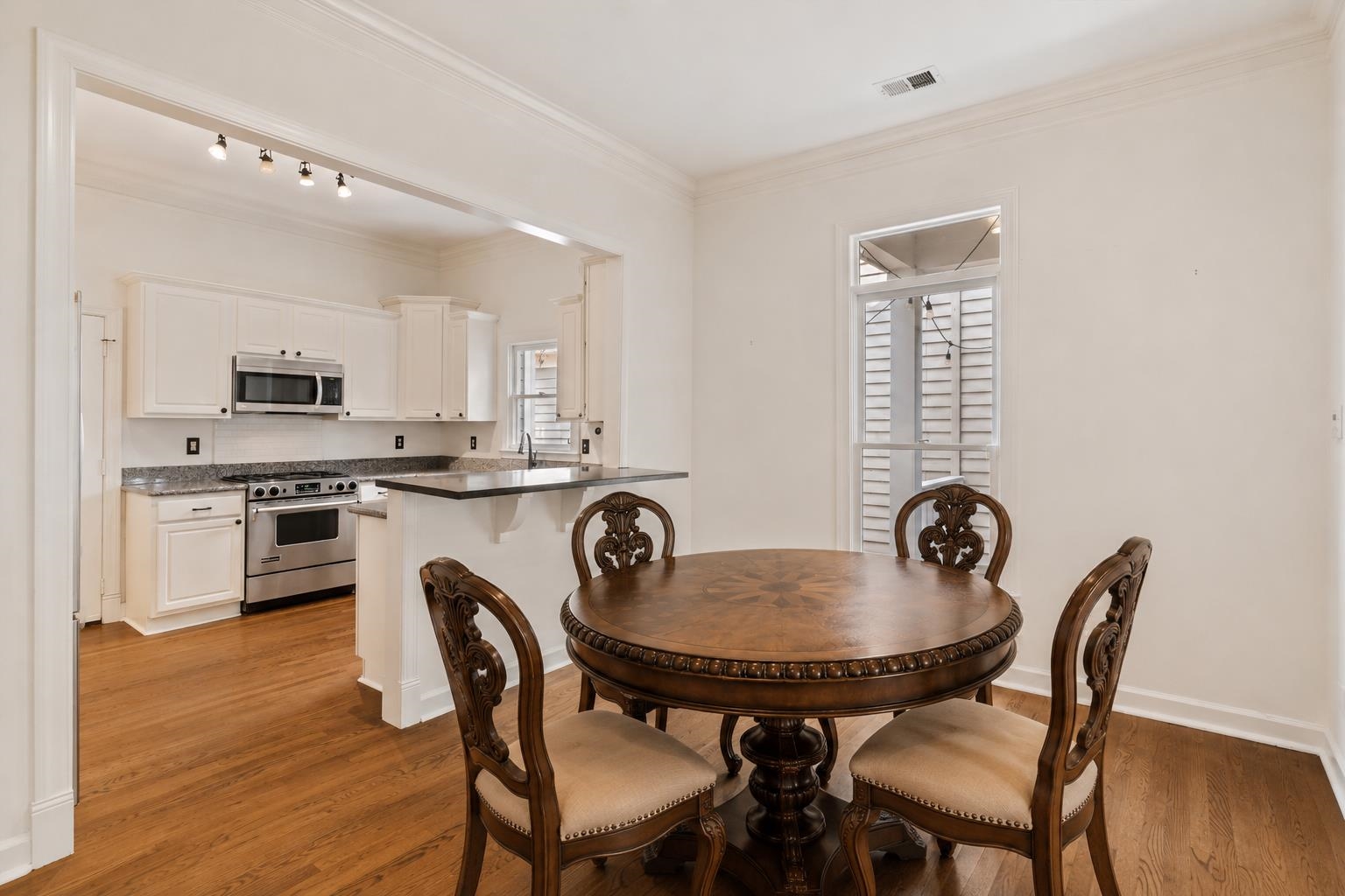 561 Rienzi Drive Memphis, TN 38103 - Photo 5 of 32 Gallery Image 5