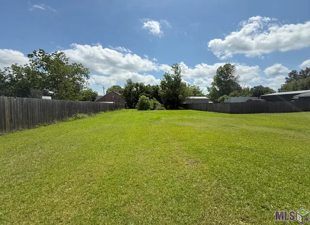 $72,500 | 0 George Rouyea Road, Gonzales, LA 70737
