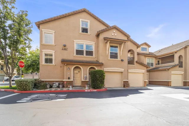 $400,000 | 1387 Milano Drive, Unit 1, West Sacramento, CA 95691