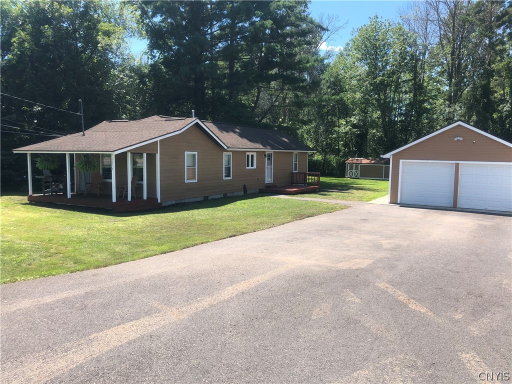 6978 Lakeshore Road, Cicero, NY 13039 Compass