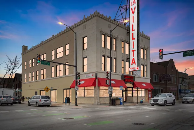 $2,400 | 3801 West 26th Street, Unit 204, Chicago, IL 60623