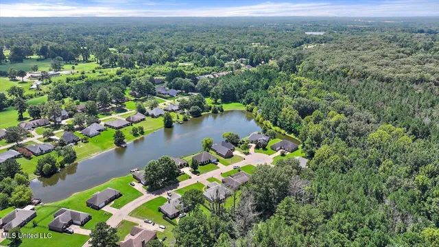 $331,500 | 702 Meadow View Cove, Byram, MS 39272