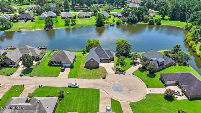 $331,500 | 702 Meadow View Cove, Byram, MS 39272