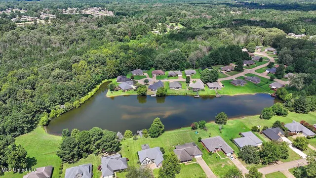 $331,500 | 702 Meadow View Cove, Byram, MS 39272