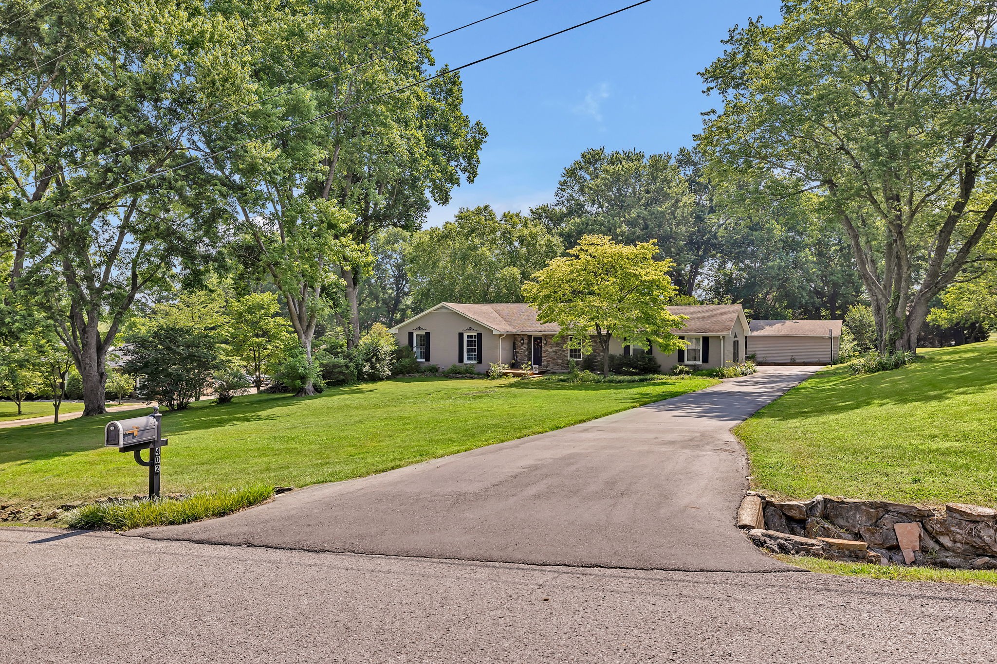 402 Springview Drive Franklin, TN 37064 - Photo 2 of 42