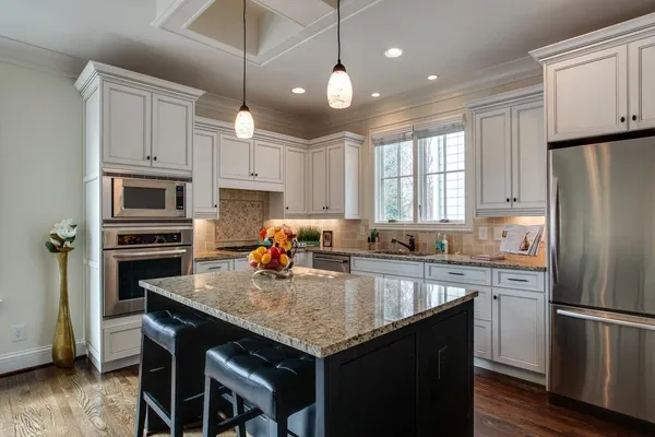 $3,900 | 244 Cherokee Station Drive, Nashville, TN 37209