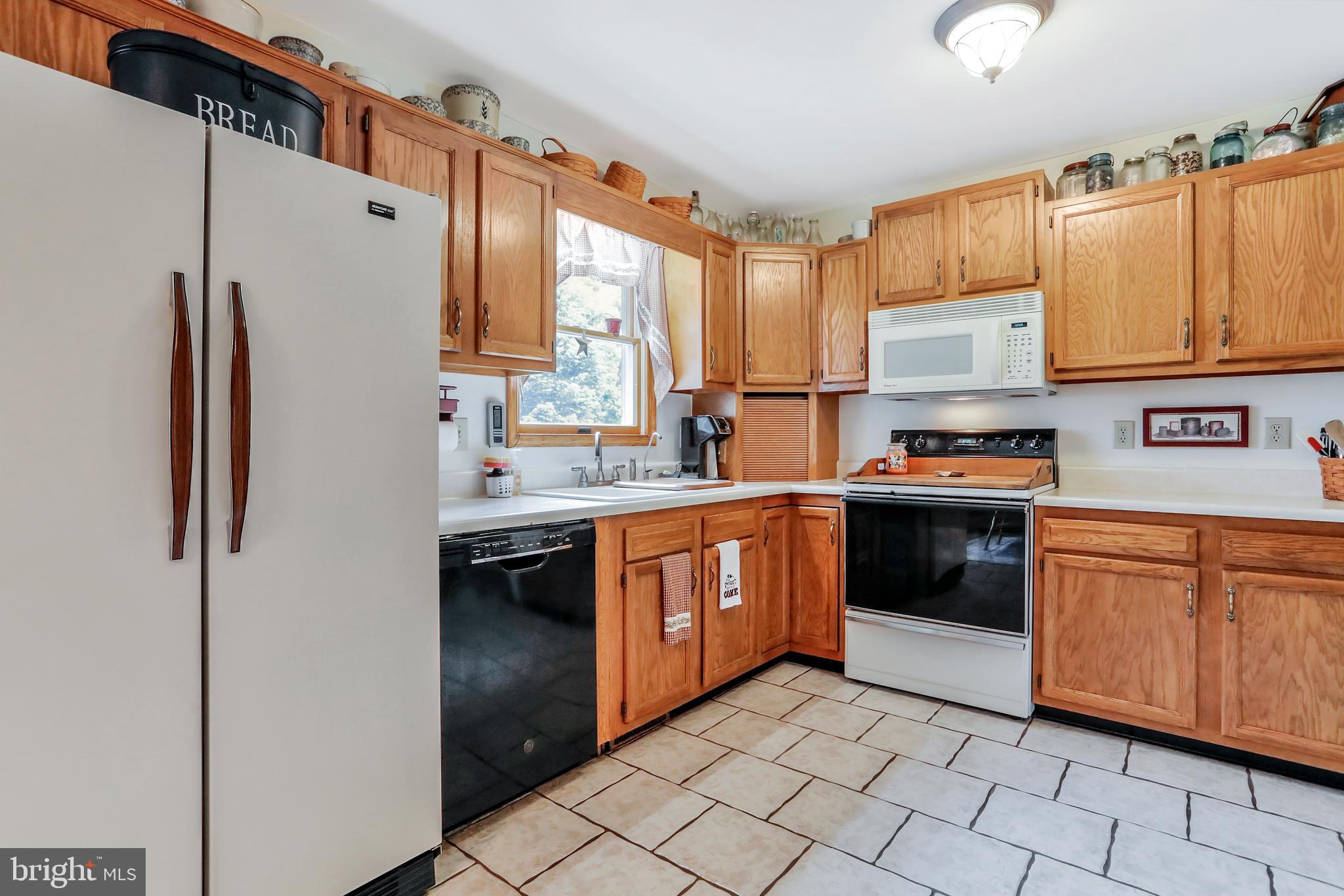 15716 Spade Road Hagerstown, MD 21740 - Photo 13 of 57