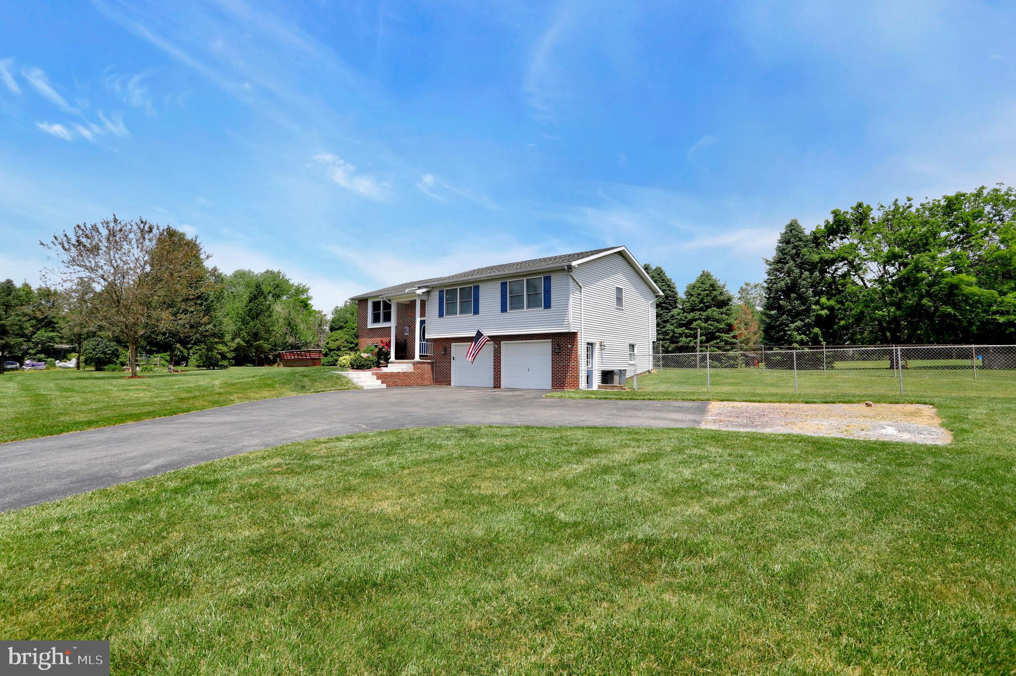 15716 Spade Road Hagerstown, MD 21740 - Photo 6 of 57