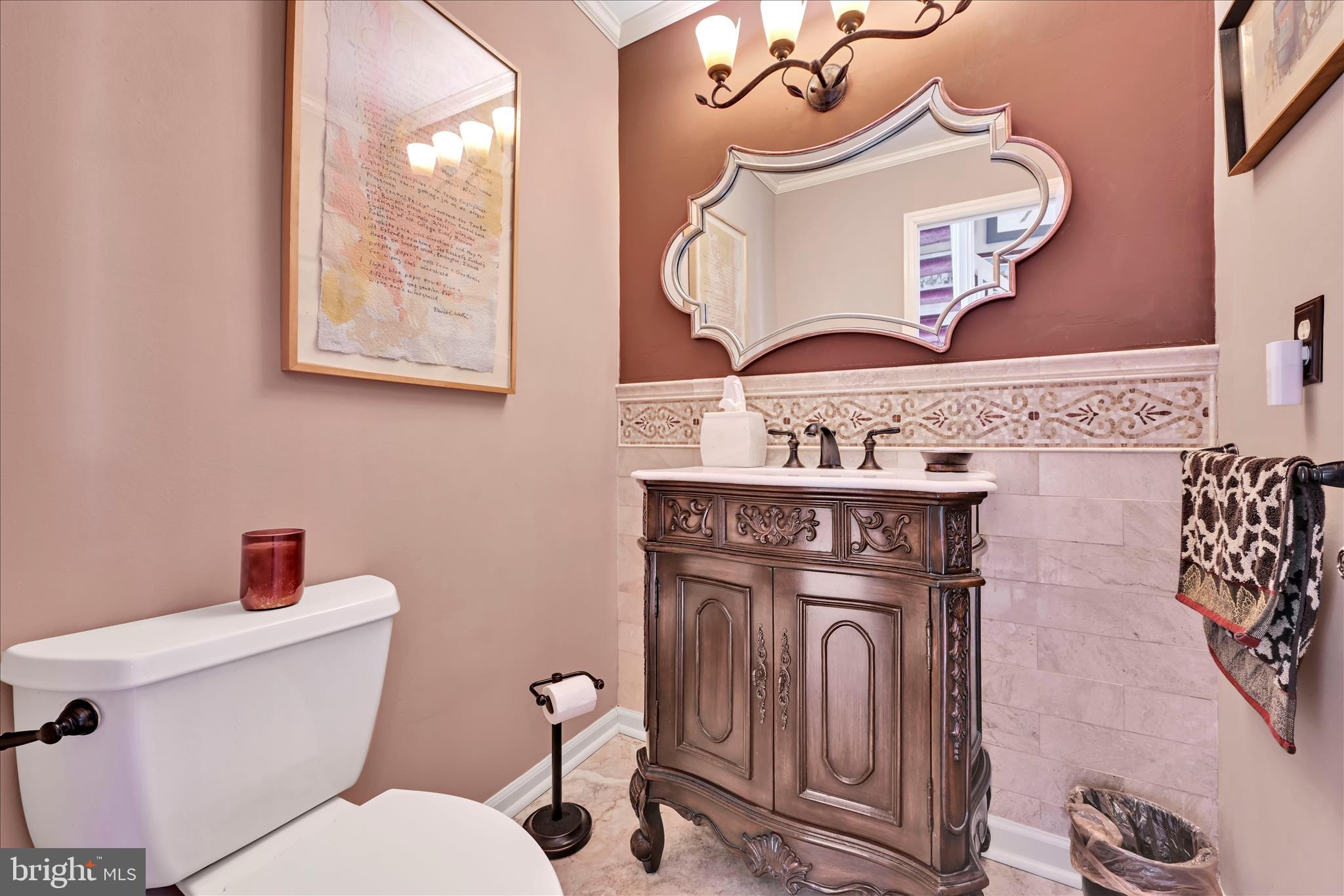 4 Knox Court Chesterbrook, PA 19087 - Photo 15 of 35 Powder Room