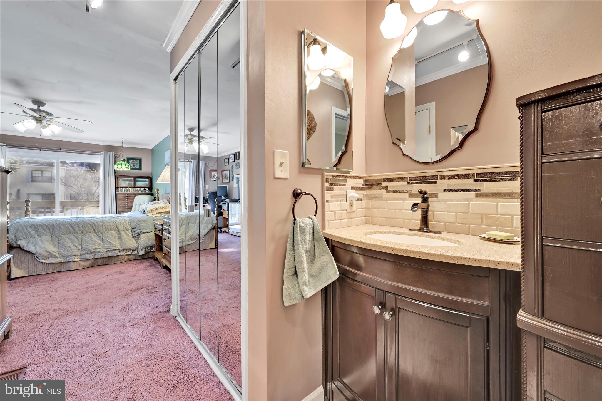 4 Knox Court Chesterbrook, PA 19087 - Photo 21 of 35 Bathroom