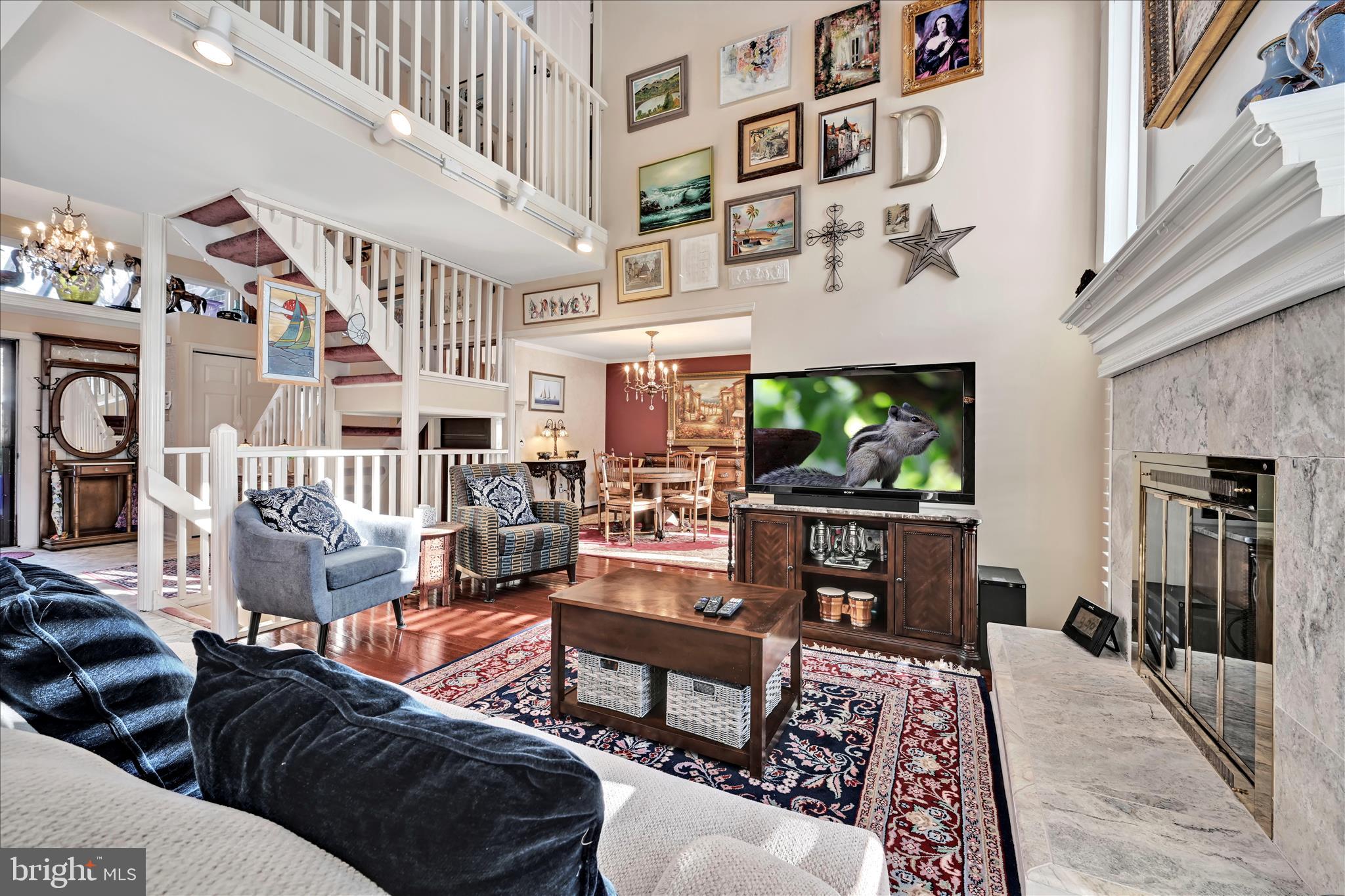 4 Knox Court Chesterbrook, PA 19087 - Photo 7 of 35 Living Area