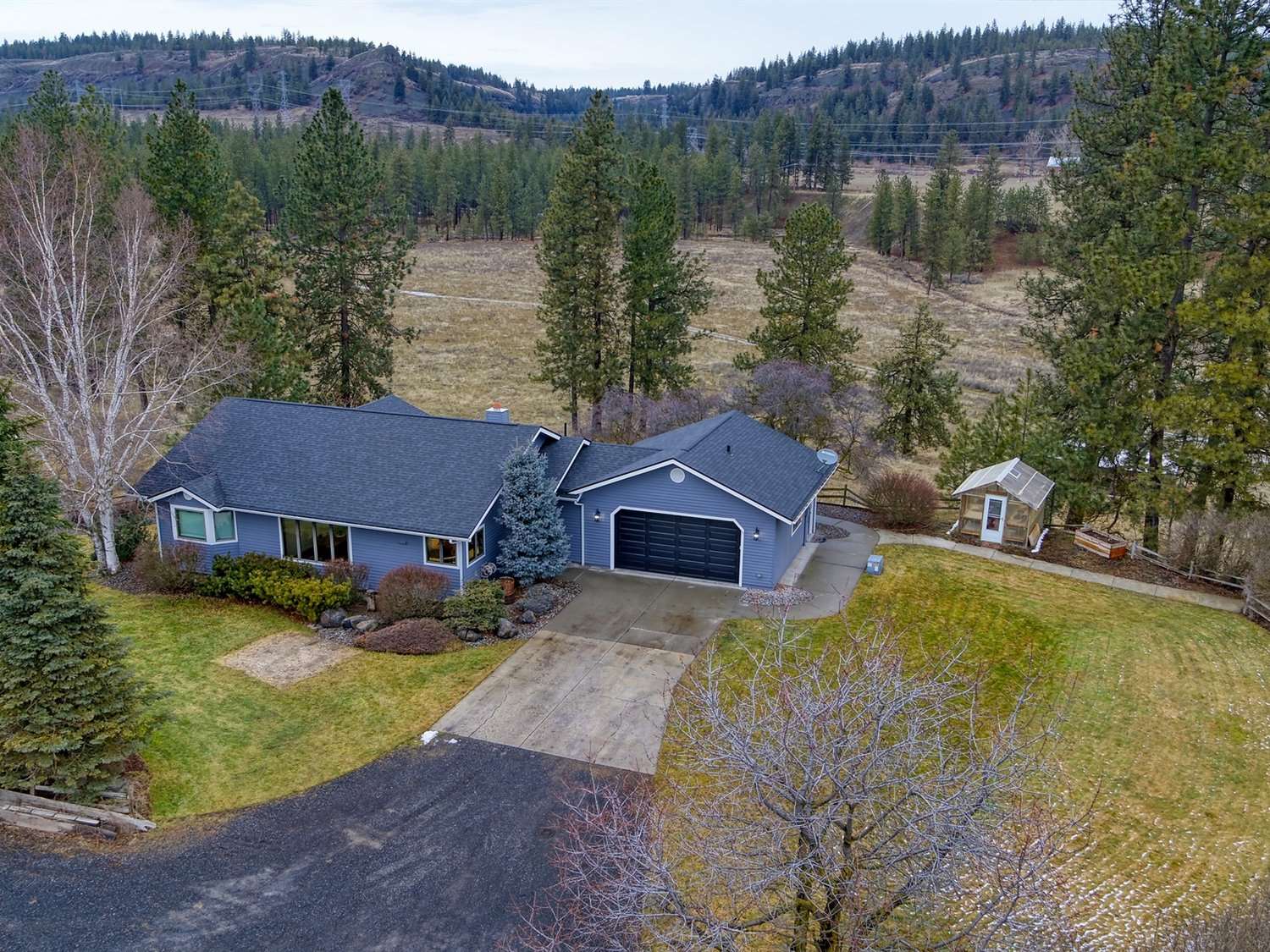 9003 North Garfield Road Spokane, WA 99224 - Photo 1 of 50