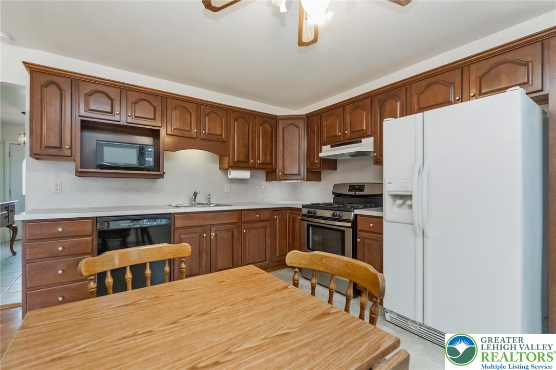 3105 Hecktown Road Easton, PA 18045 - Photo 19 of 44 Gallery Image 19