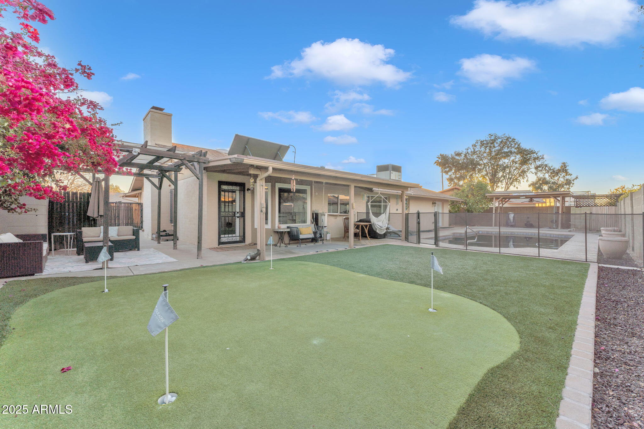 222 East Saint John Road Phoenix, AZ 85022 - Photo 8 of 35 46-web-or-mls-46__a738595