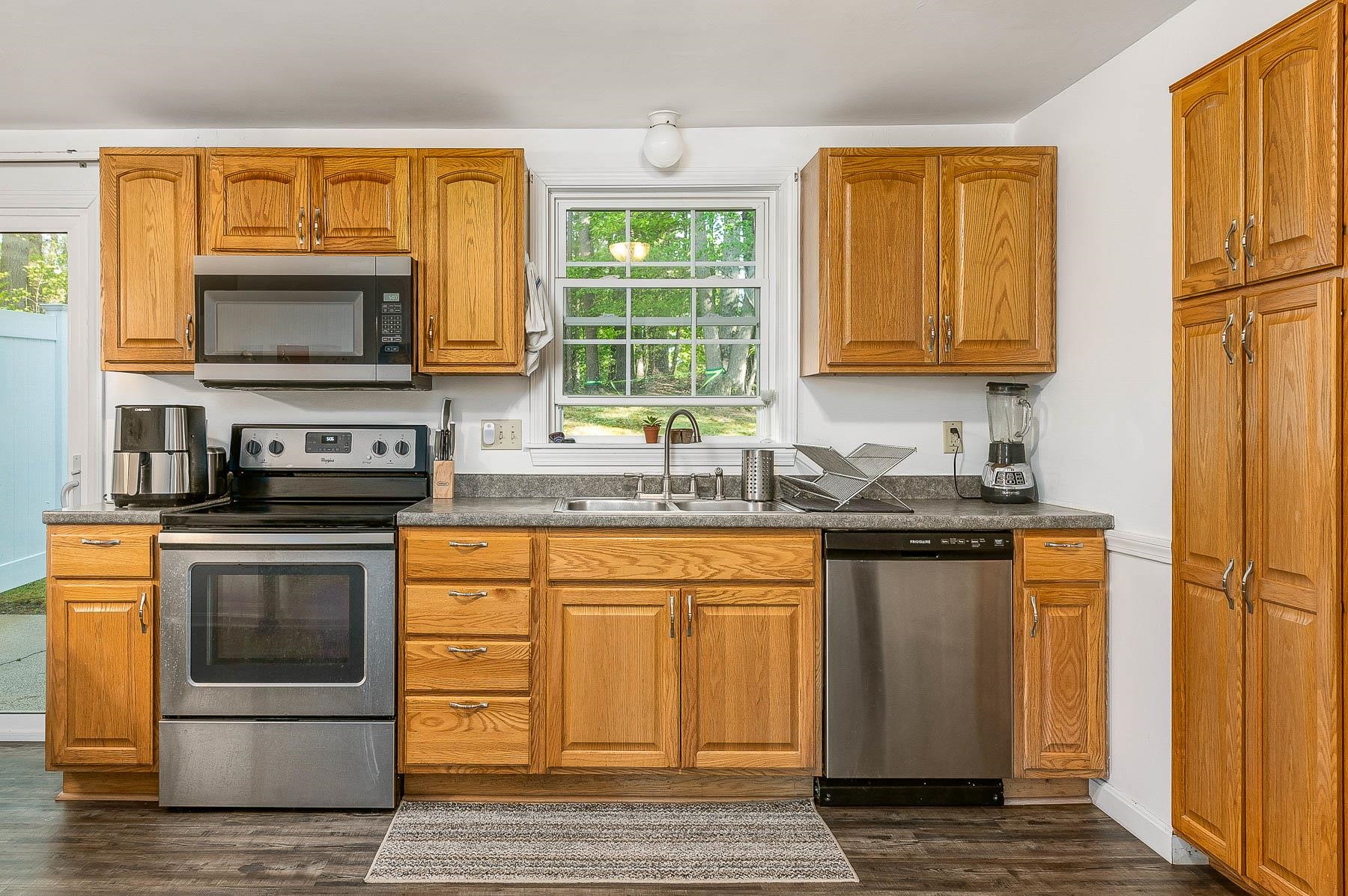 107 Tidy Road Eliot, ME 03903 - Photo 11 of 59
