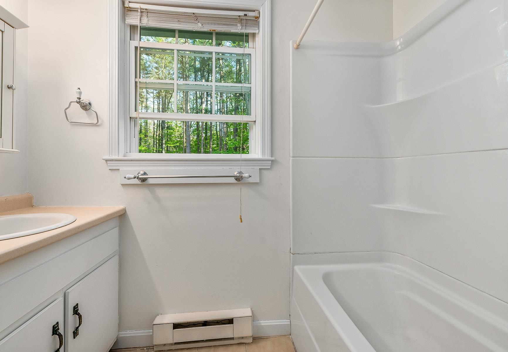 107 Tidy Road Eliot, ME 03903 - Photo 15 of 59