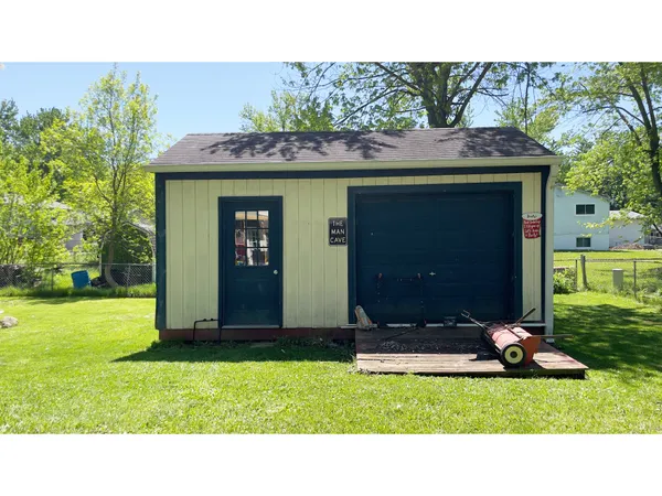 $279,900 | 5627 Hill Rise Drive, Indianapolis, IN 46237