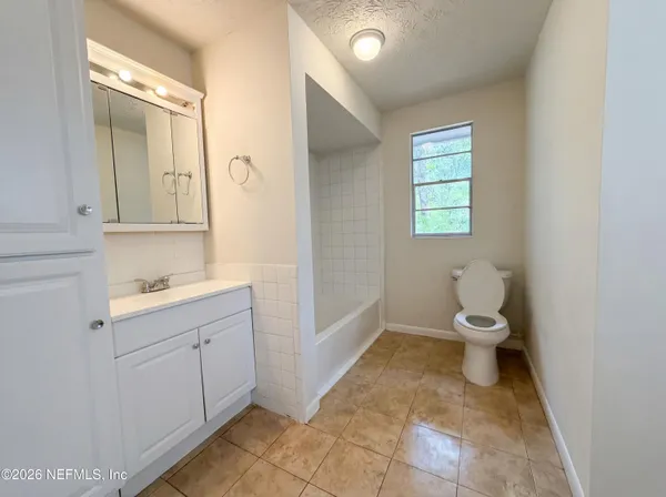 $282,000 | 6917 Gatorbone Road, Keystone Heights, FL 32656