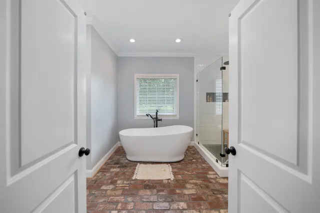 $499,900 | 372 Cr 218 Drive, Corinth, MS 38834