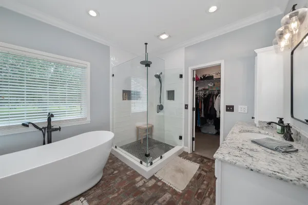 $499,900 | 372 Cr 218 Drive, Corinth, MS 38834