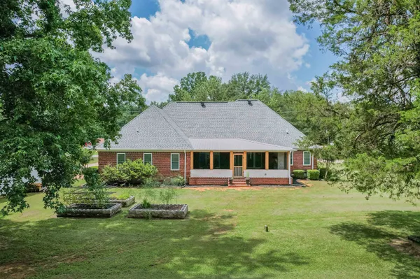 $499,900 | 372 Cr 218 Drive, Corinth, MS 38834